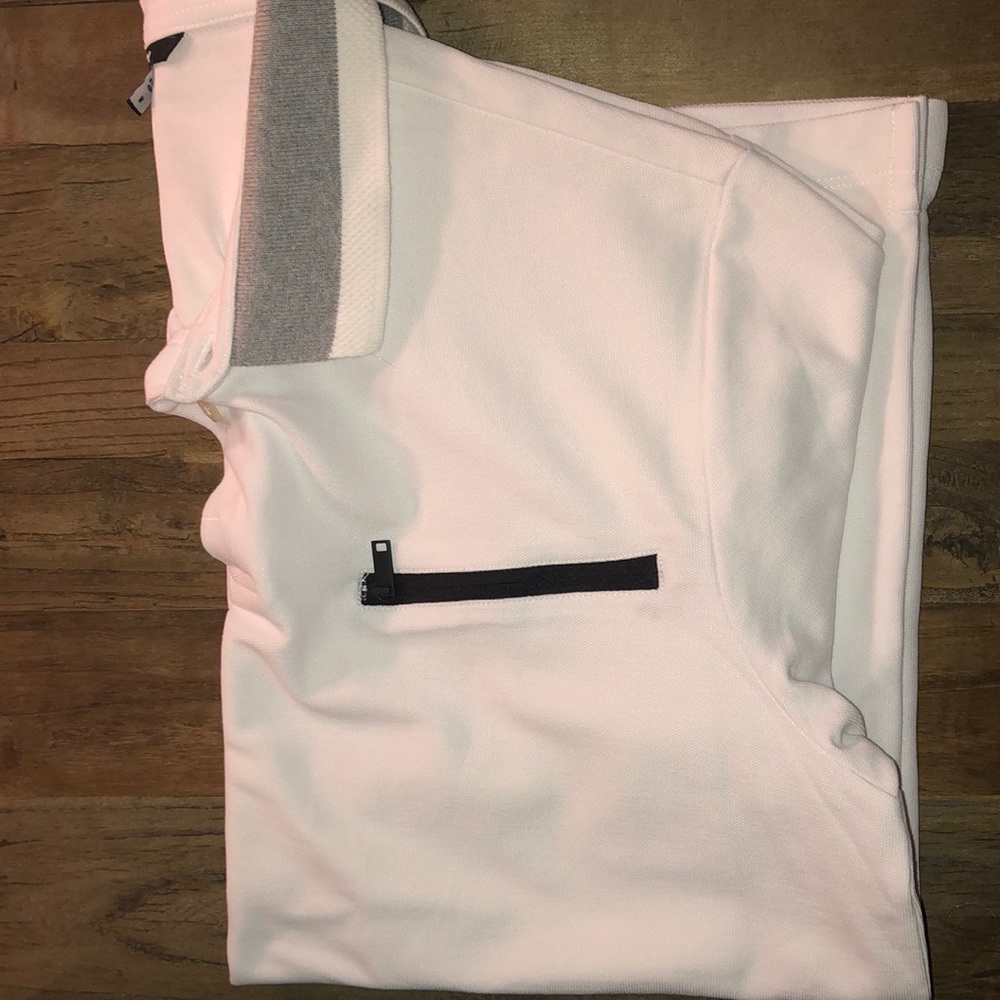 DKNY Size Medium